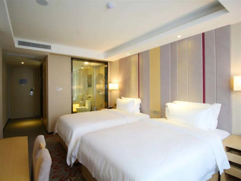 Lavande Hotel Jiujiang Xunyang Road Walking Street מראה חיצוני תמונה